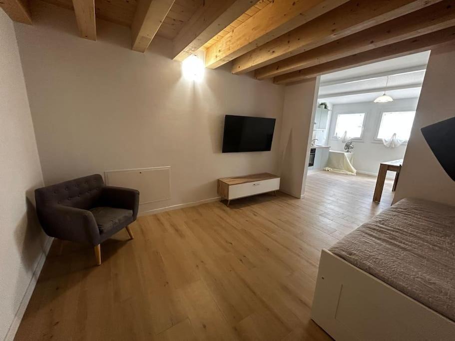 메스트레 Casa Rielta, Tram E Parking 아파트 외부 사진